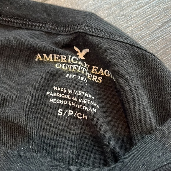 2 American Eagle tee shirts - Picture 4 of 6
